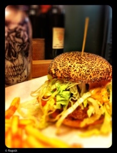 al mercato burger bar 20130415-160605.jpg