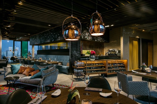 SKYKITCHEN_InterieurI__2015_by-Georg-Roske_GR133664-LowRes